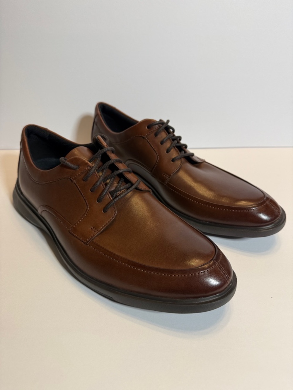 Clarks Un Lipari Men’s Brown Leather Lace-Up Oxfords